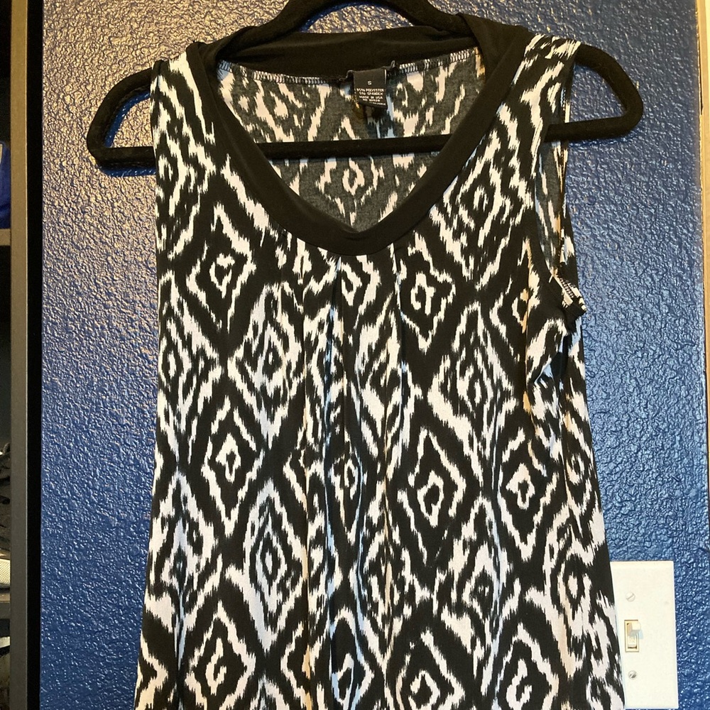 Carole Little black and white blouse